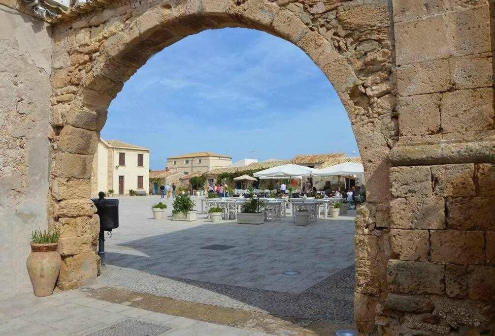 Casa Delle Palme Sulla Spiaggia Villa Marzamemi Exterior photo